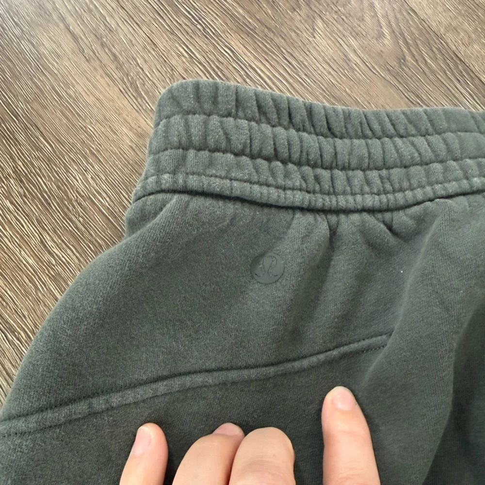Lululemon Loungeful High-Rise Cropped Jogger - Picture 6 of 6